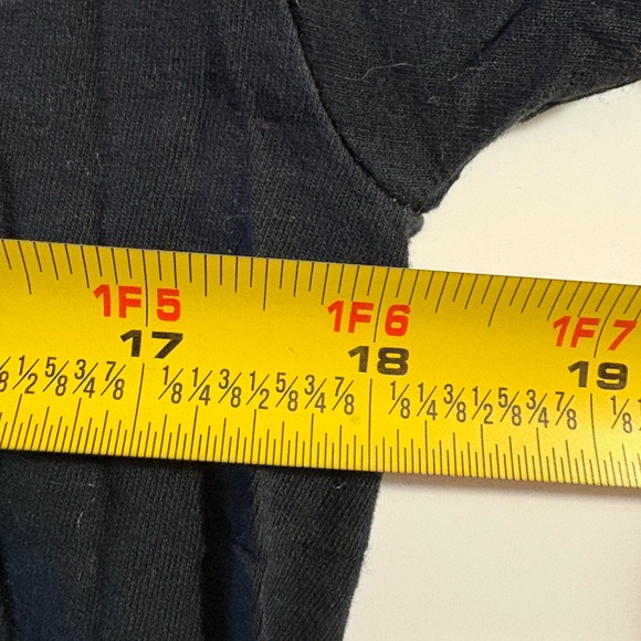 WILLIE NELSON - Outlaw 2024 Music Festival T Shirt - Picture 13 of 14